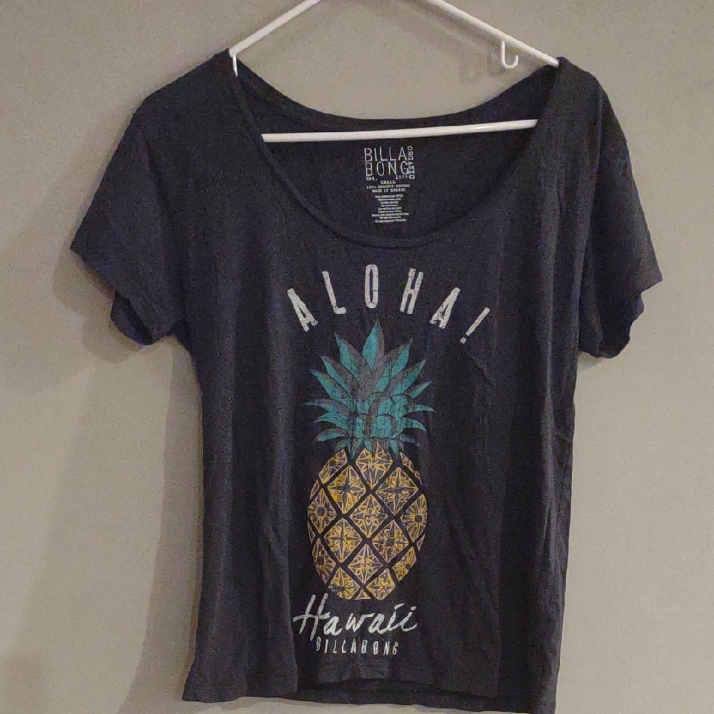 Billabong Women's Small Black‎ Aloha Graphic Short Sleeve Tee